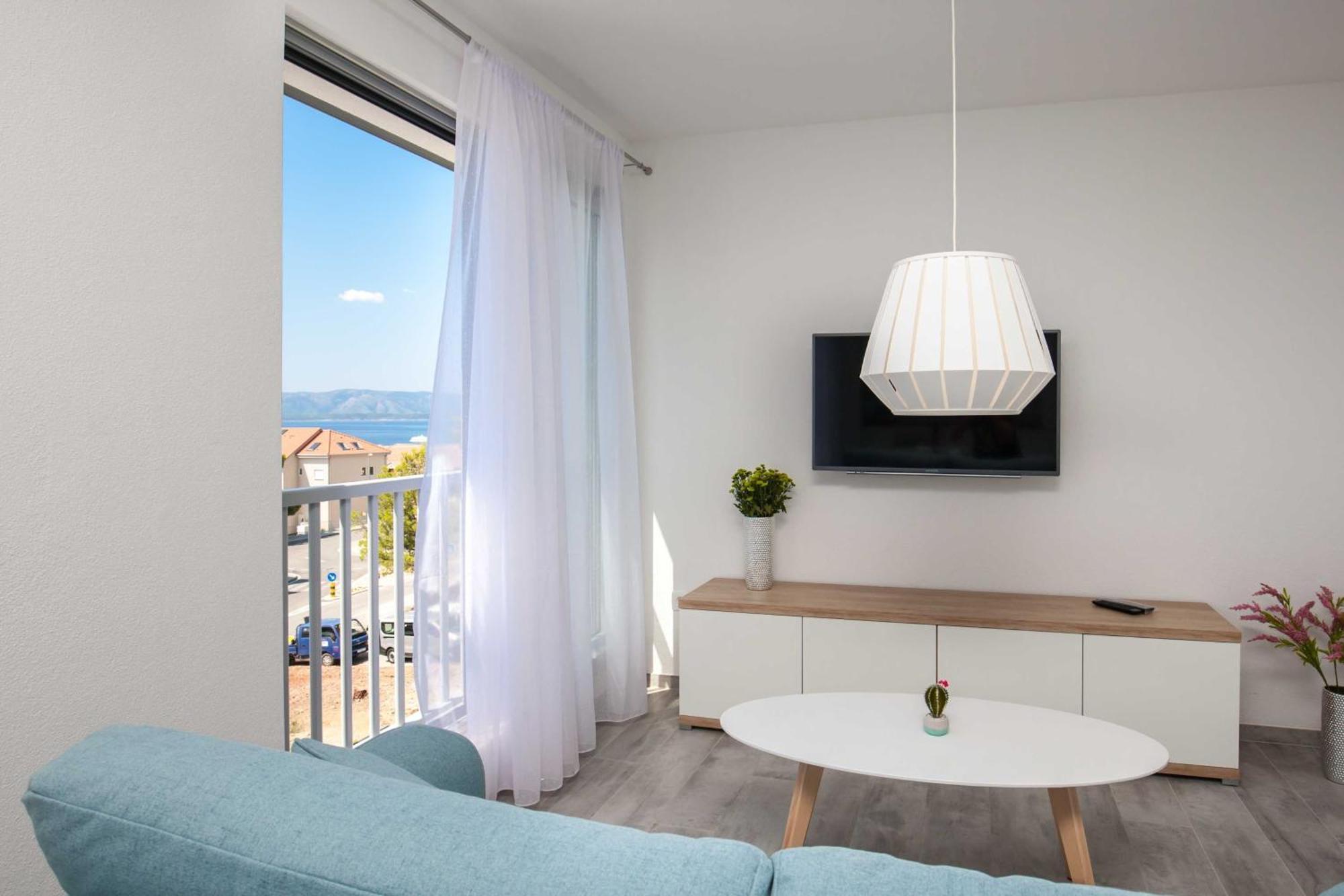 Apartments Dva Galeba Bol Pokoj fotografie